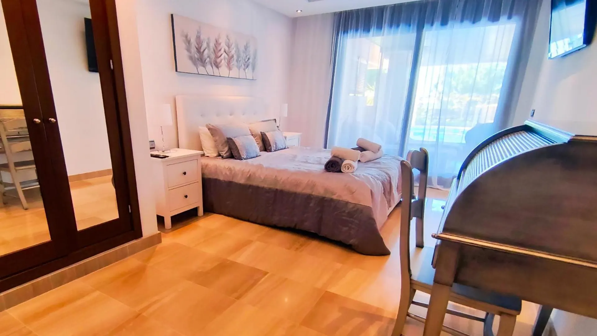 Luxury 2 Bedrooms Private Heated Pool Ehhouse Estepona Spain