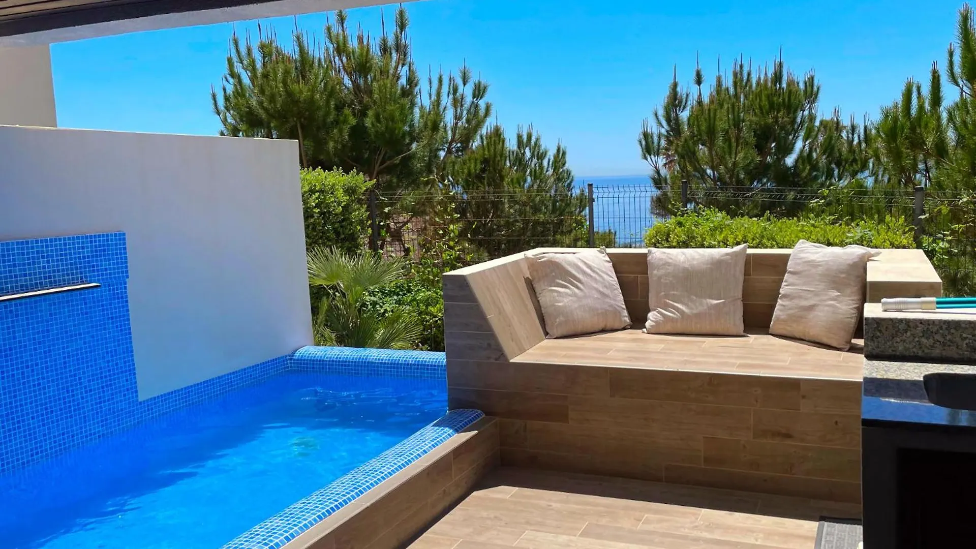 Luxury 2 Bedrooms Private Heated Pool Ehhouse Estepona
