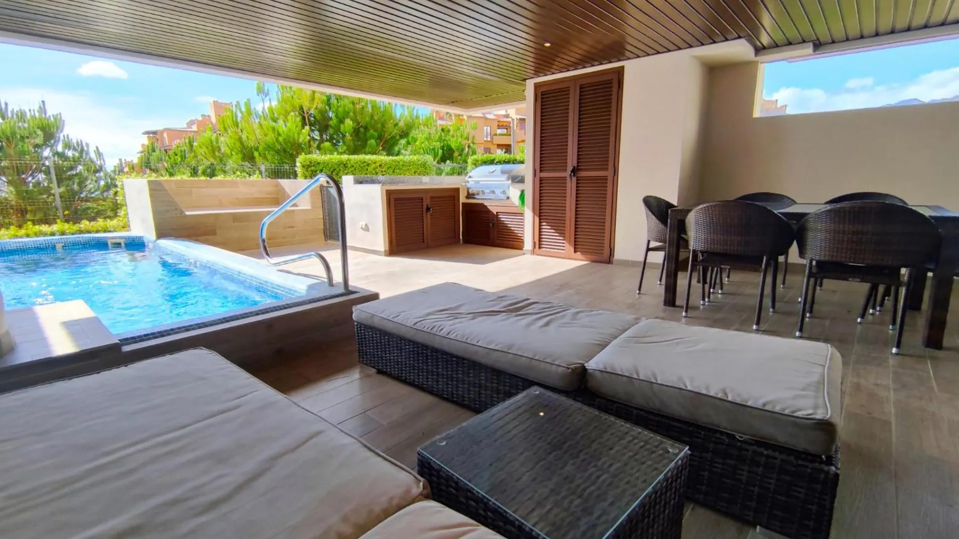 Apartment Luxury 2 Bedrooms Private Heated Pool Ehhouse Estepona Spain