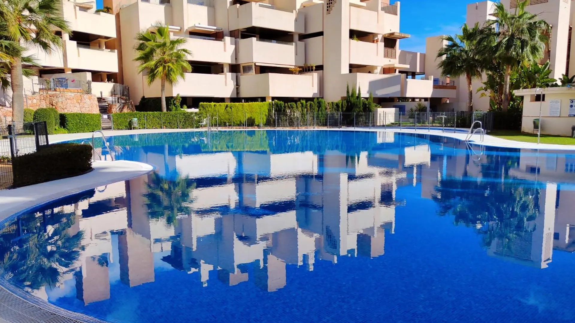 Luxury 2 Bedrooms Private Heated Pool Ehhouse Estepona 0*,  Spain