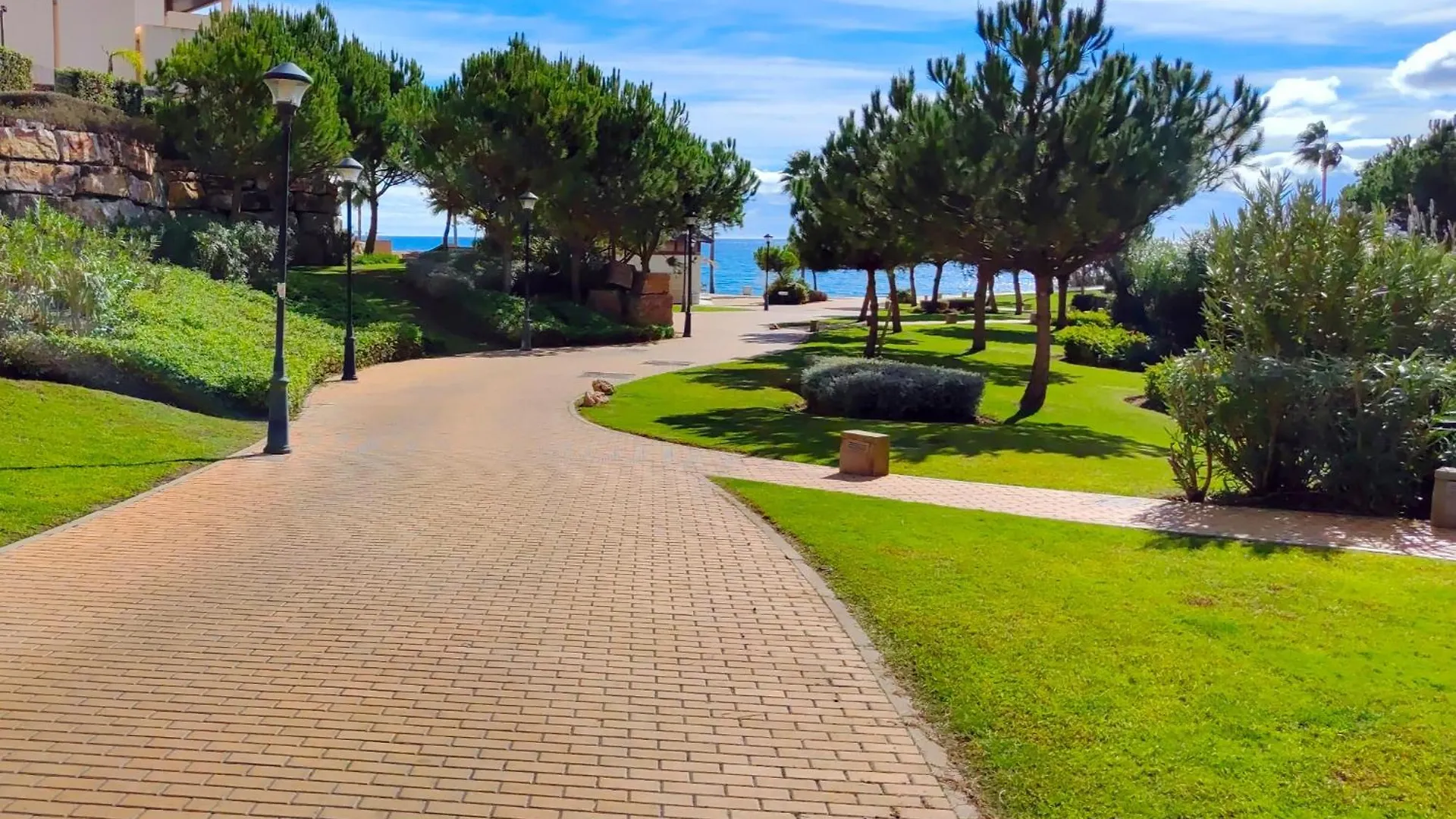 Luxury 2 Bedrooms Private Heated Pool Ehhouse Estepona 0*,